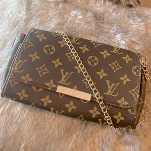 Luxury leather purse shoulder bag